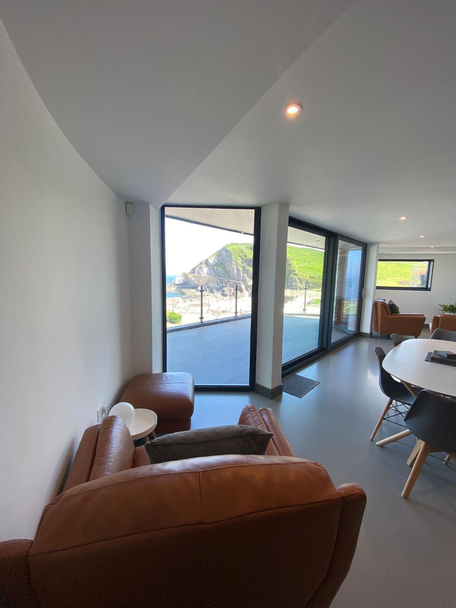 3 The View Apartments Ilfracombe - Hot Tub, Parking, Lift, Ev Bagian luar foto